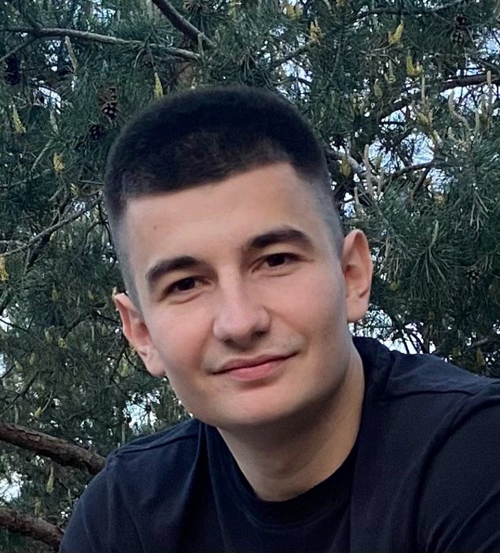 Александр Арнаутов