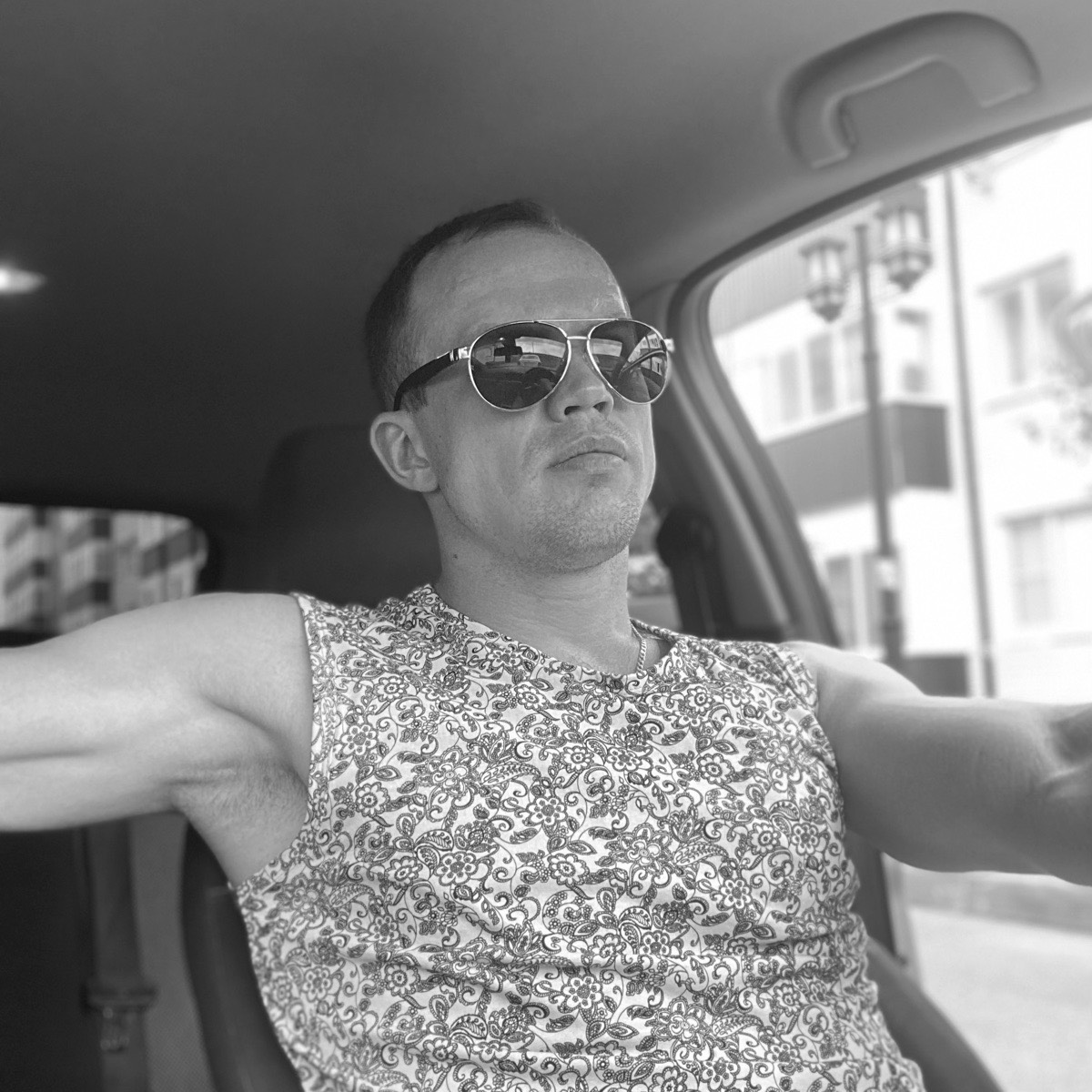 Александр Науменко