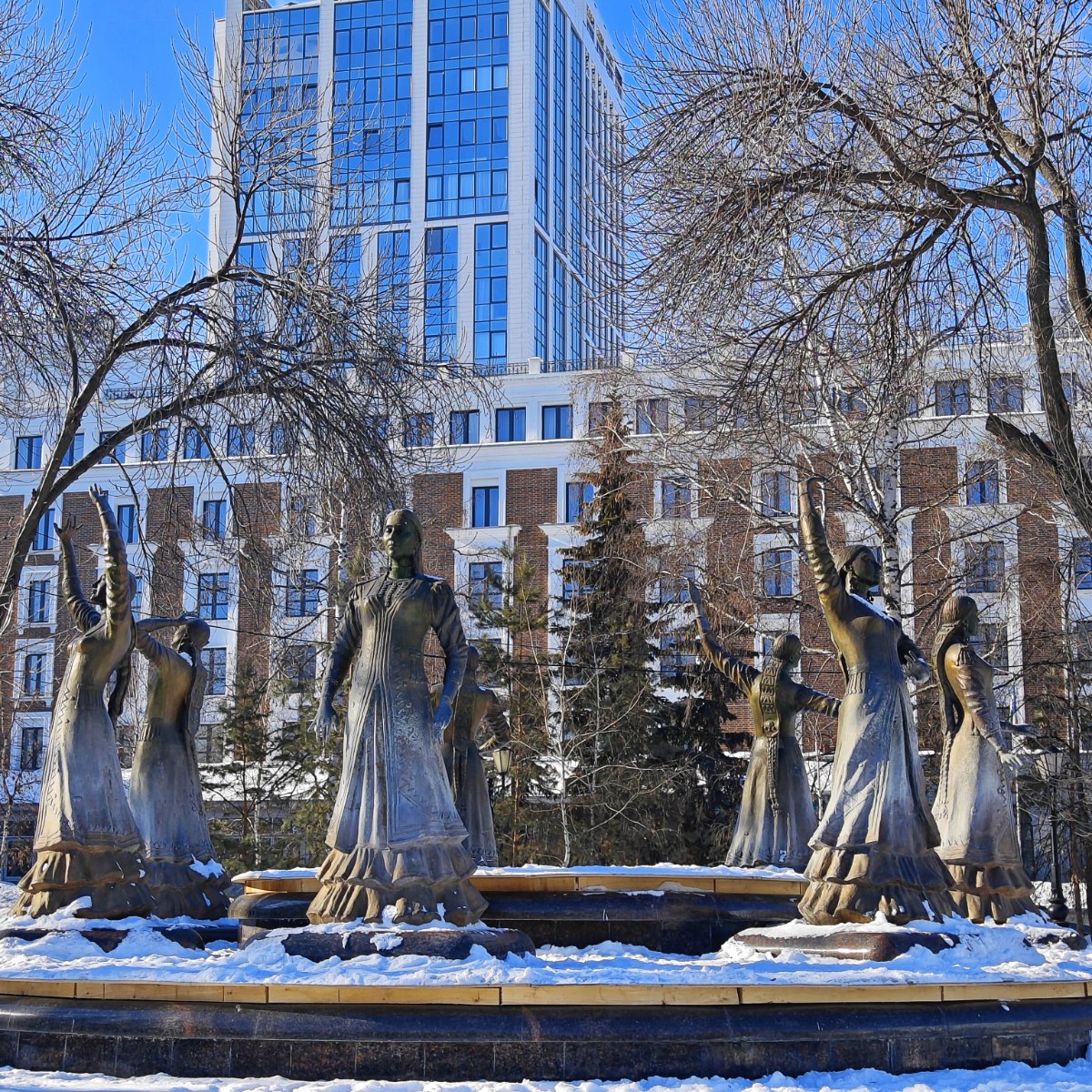 Вернулся из Уфы – столицы Башкортостана, и вот что могу сказать: в этом городе удивительно сочетаются старинная провинциальная изящность и щедрая башкирская культура | Сетка — социальная сеть от hh.ru