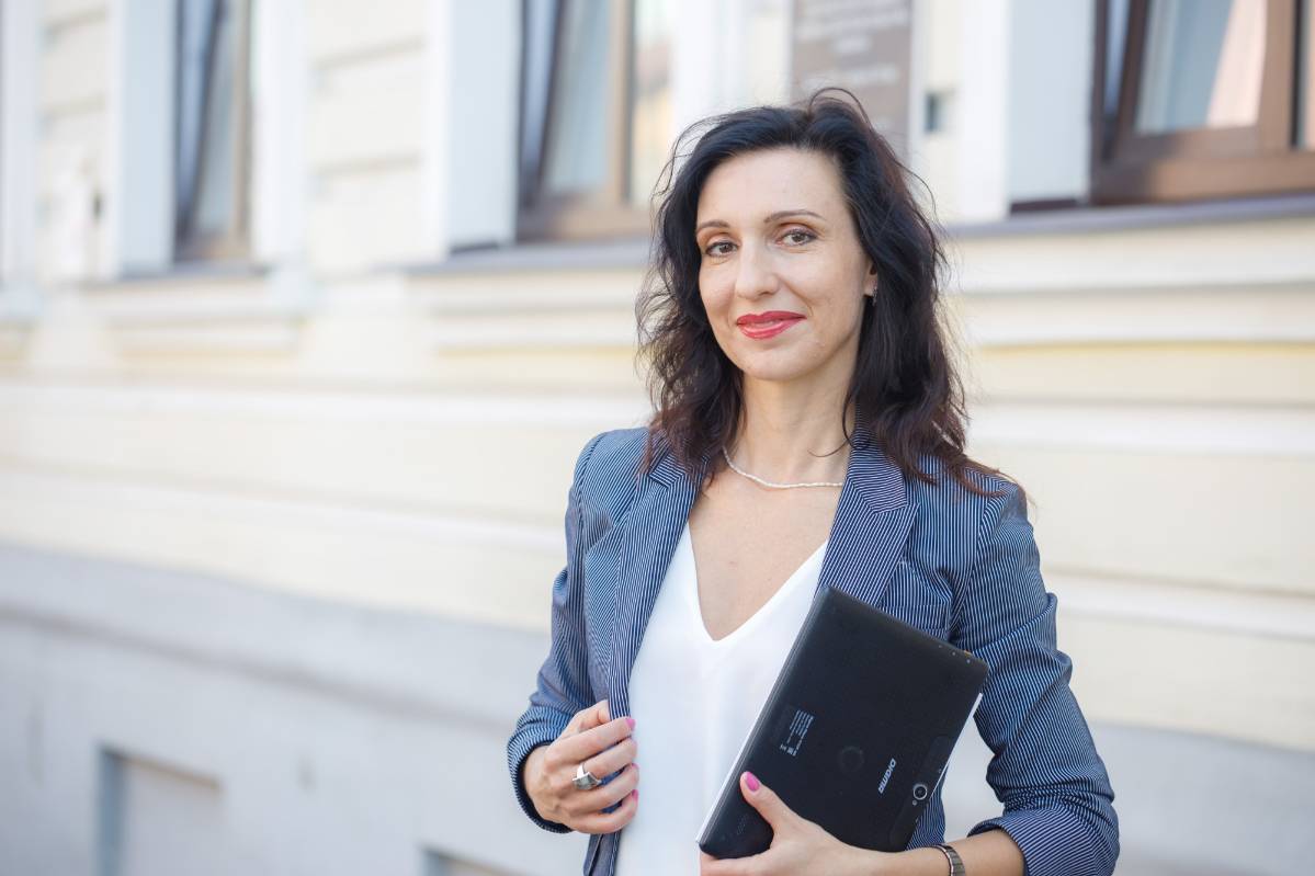 Екатерина Ростова | Сетка — социальная сеть от hh.ru