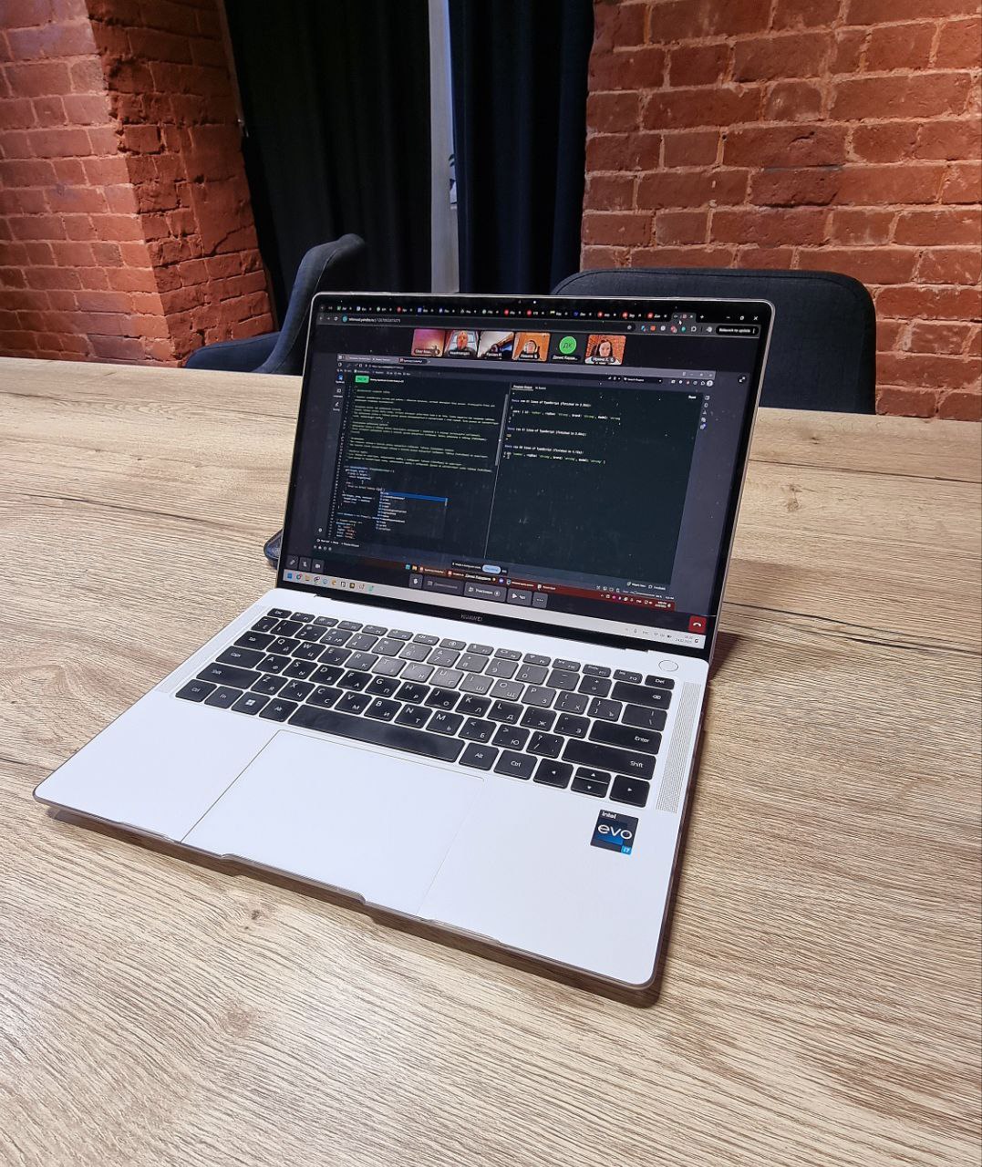 Вторник. Возвращаюсь с лонгридом в рубрике #дневниктрансформации
И сегодня расскажу, что стало причиной моего содержательного отсутствия в течение более чем недели | Сетка — социальная сеть от hh.ru