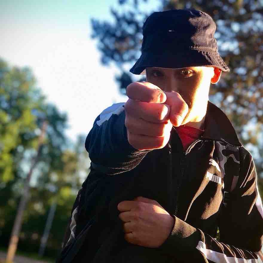 Влад Загурный
