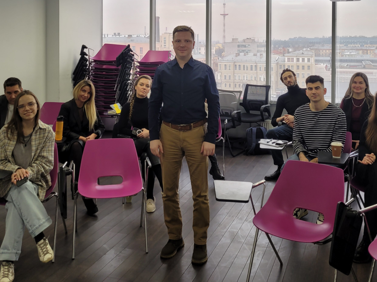 Провёл тренинг по продажам в Telegram для риэлторов 

Сегодня провёл тренинг по продажам в Telegram для брокеров агентства из недвижимости Тренд | Сетка — социальная сеть от hh.ru