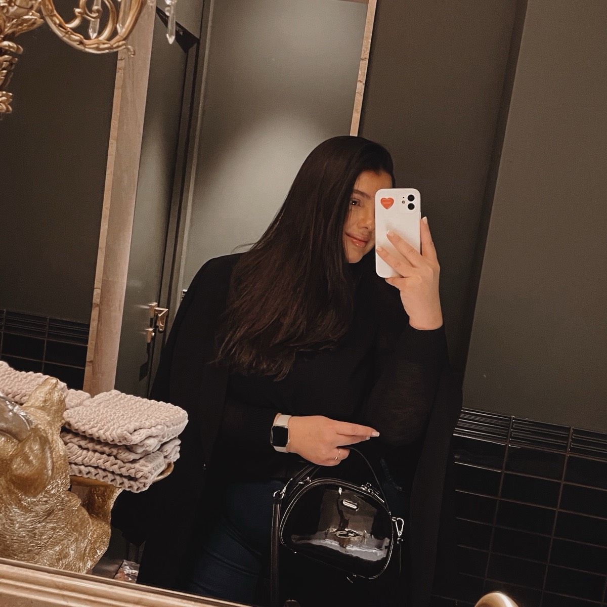 Ксения Устинова