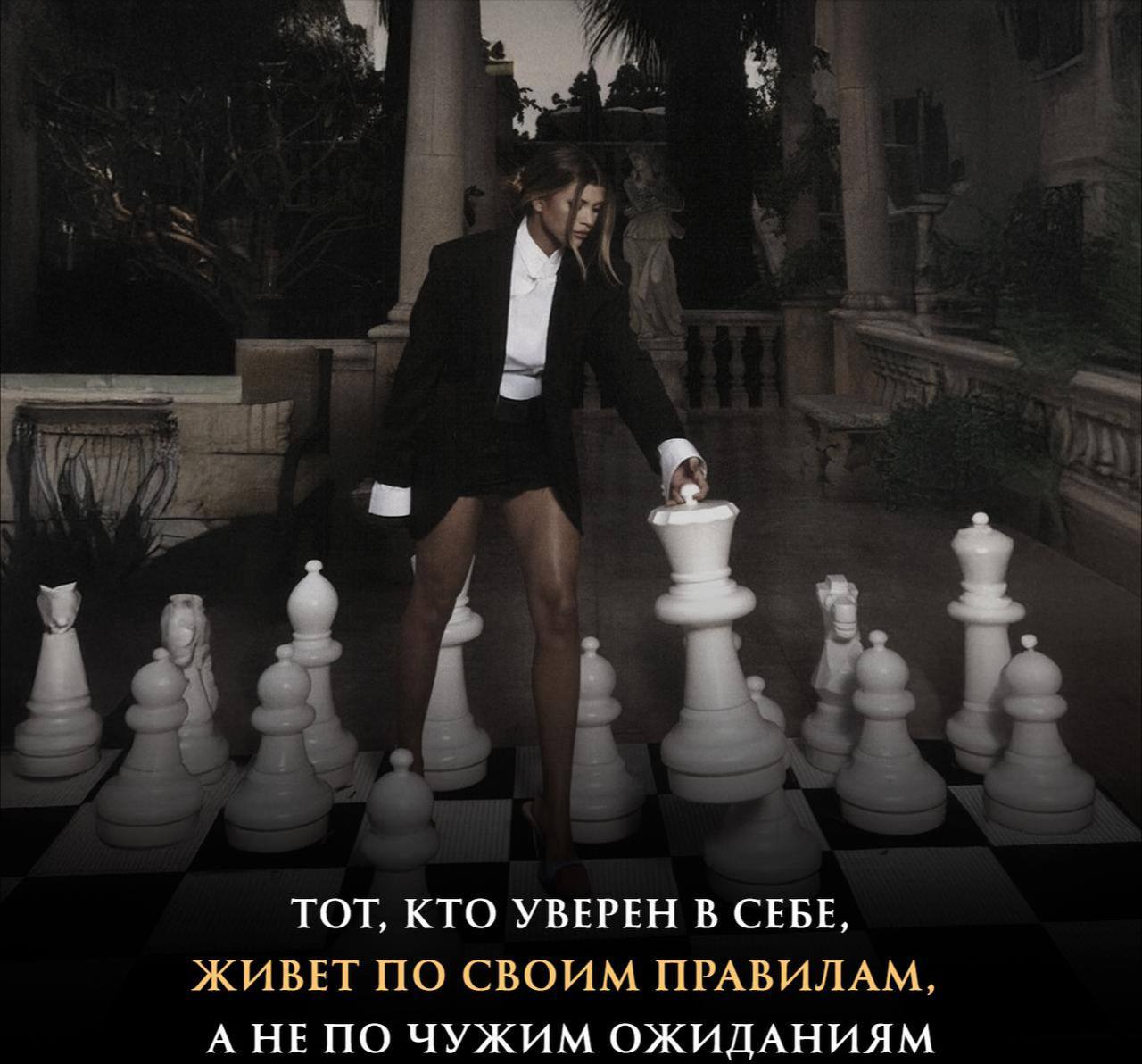 Какими привычками обладает уверенный в себе человек?
🟠Он не осуждает других.
🟠Он умеет слушать других.
🟠Он не боится обращаться за помощью.
🟠Он регулярно занимается спортом | Сетка — социальная сеть от hh.ru