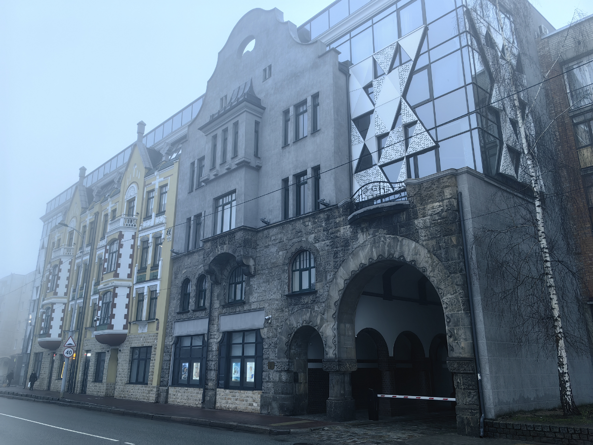 Калининград утро, дорога до офиса 🌫️ | Сетка — социальная сеть от hh.ru