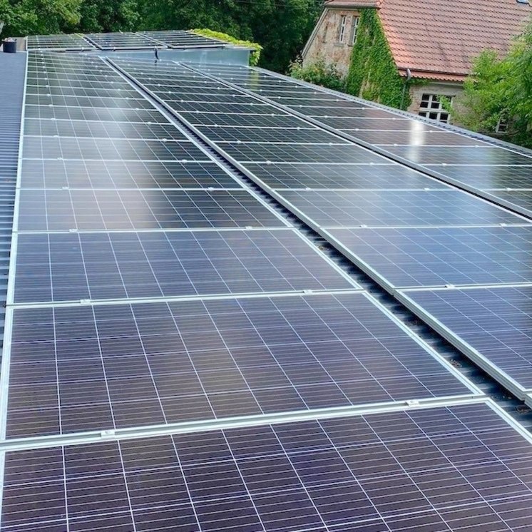 Tongwei сообщил о новом рекорде мощности своего HJT модуля
Мощность HJT солнечного модуля THC 210 достигла 783,2 Вт
#солнечныеколлекторы #панели #виэ #сантехника #отопление #кондиционирование #журналс... | Сетка — социальная сеть от hh.ru