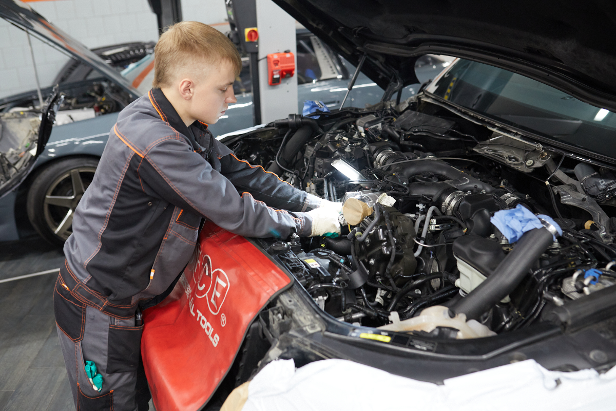 Всем привет! 
Я тут совсем недавно и пока разбираюсь что к чему. Если поможете, буду признателен. 
Безумно интересно разбираться в чем то новом | Сетка — социальная сеть от hh.ru