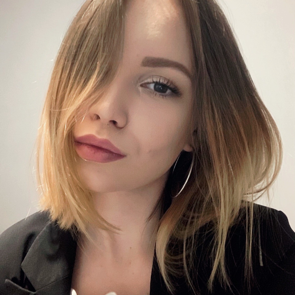 Анна Харина