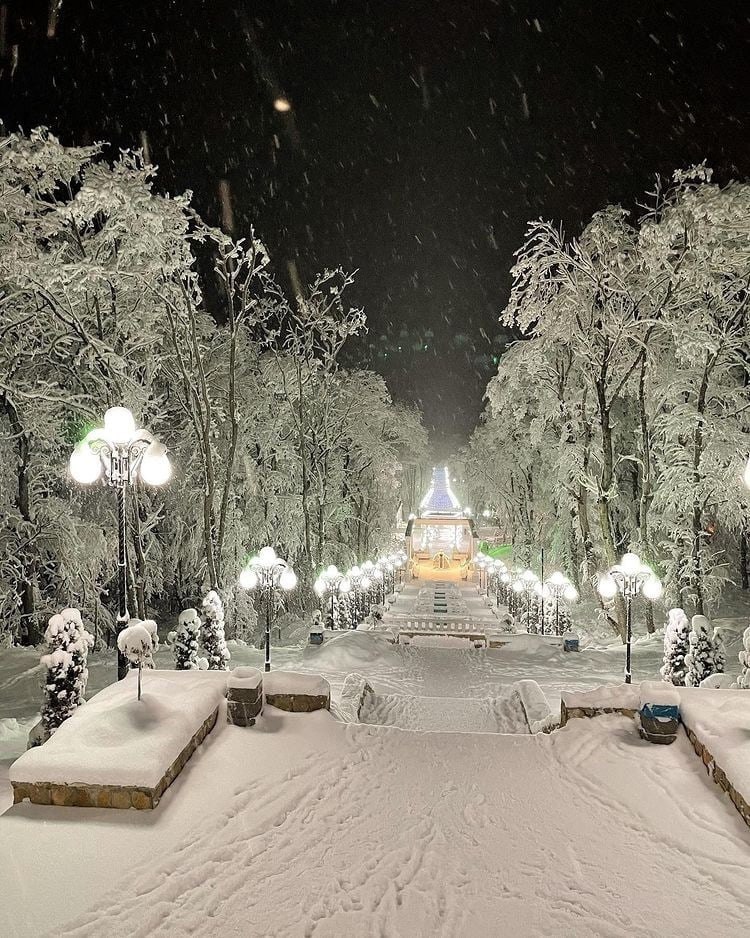 Зимняя сказка Железноводска
📷 Марат Ахмадеев
@stavropolyevibe | Сетка — социальная сеть от hh.ru