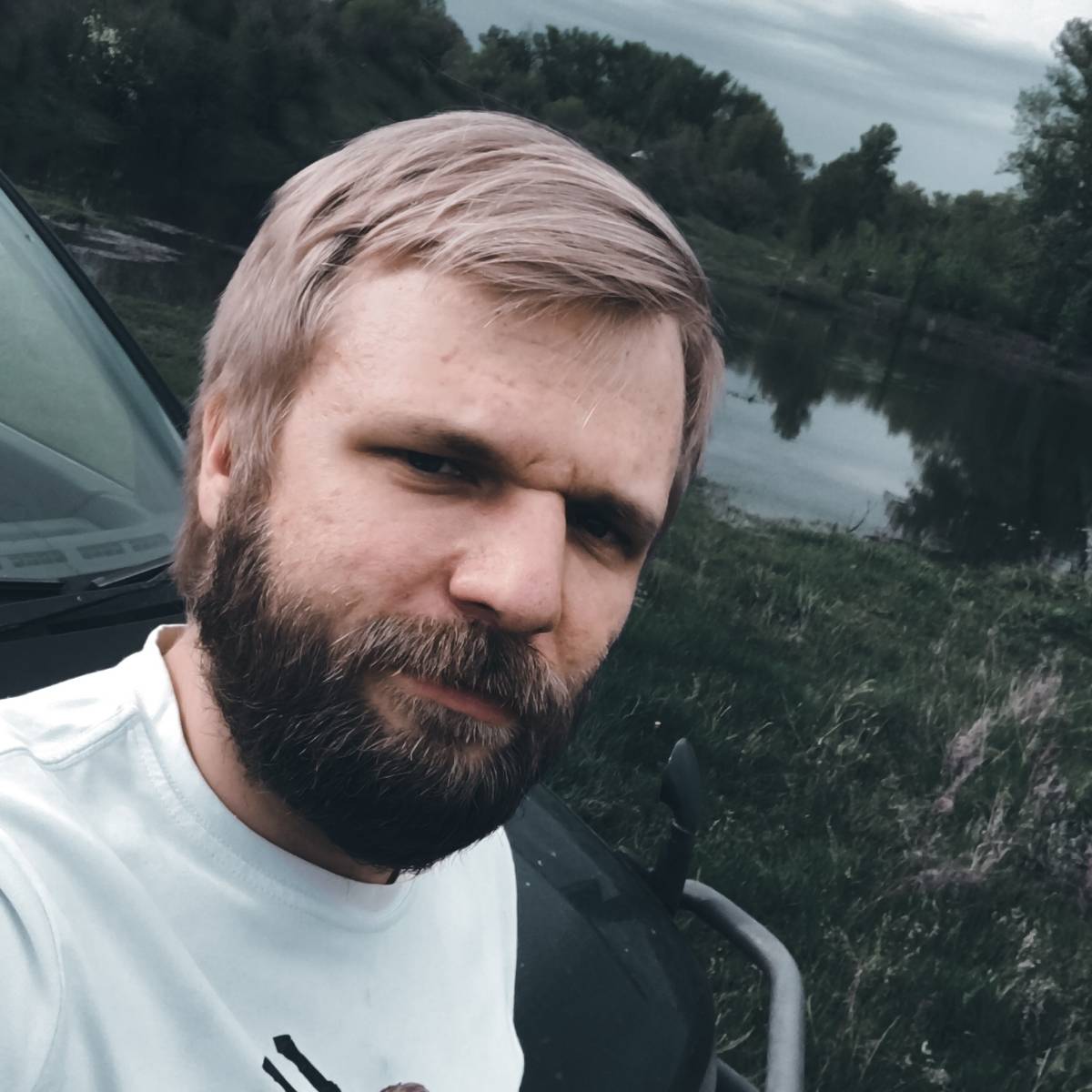 Евгений Жихарев