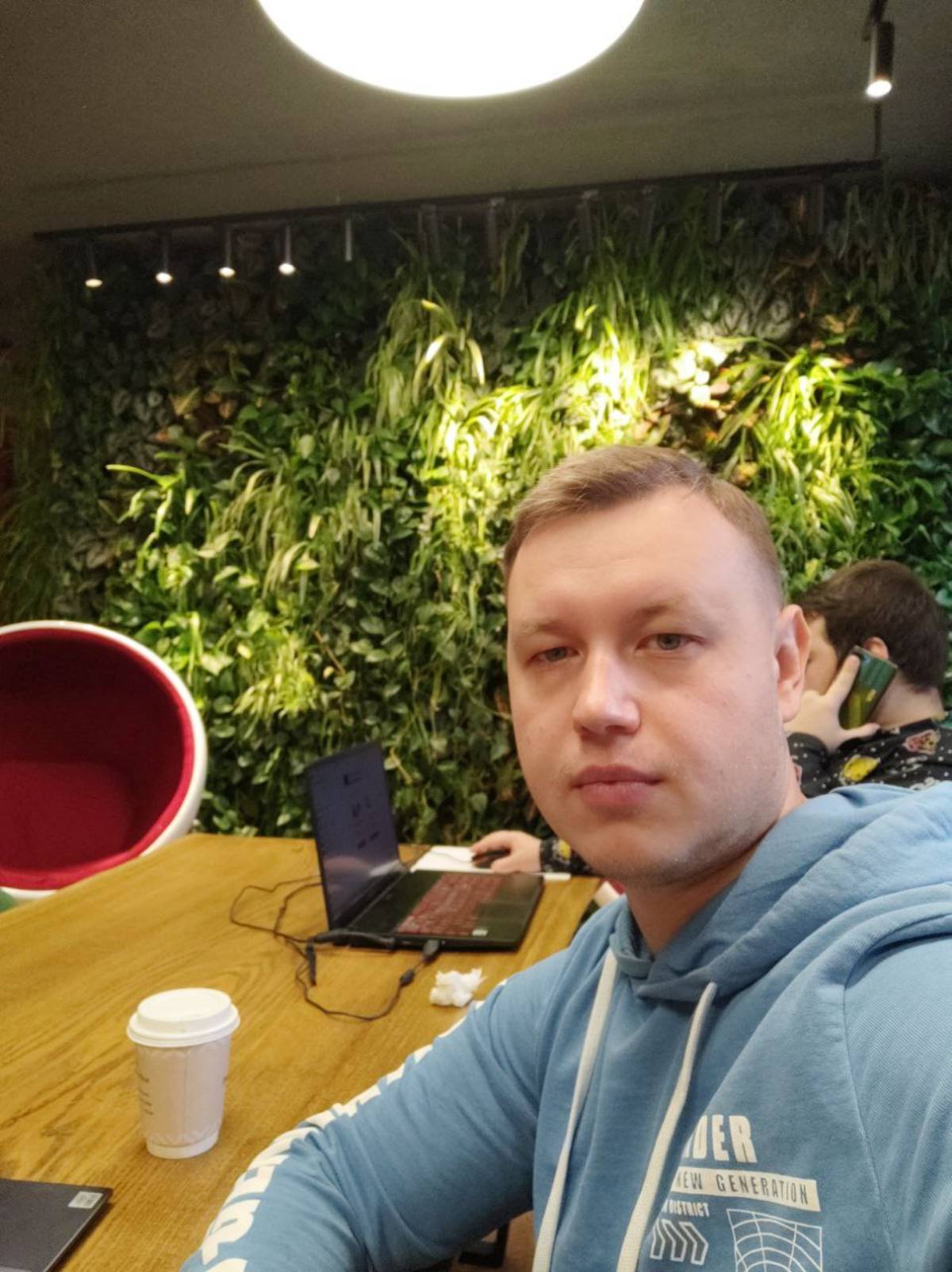 Денис Романов