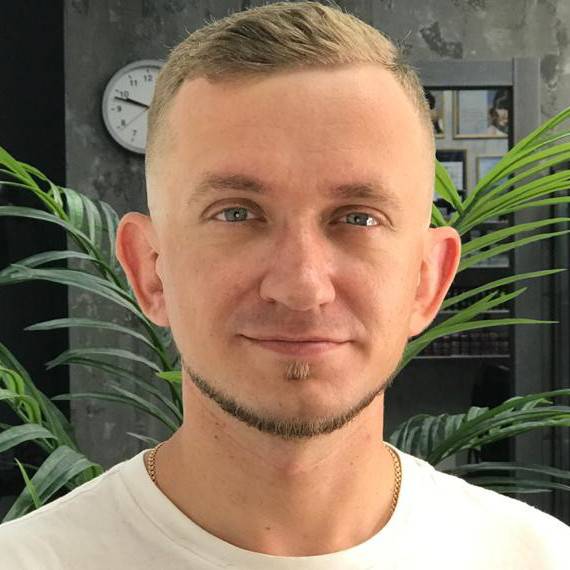 Андрей Шахов