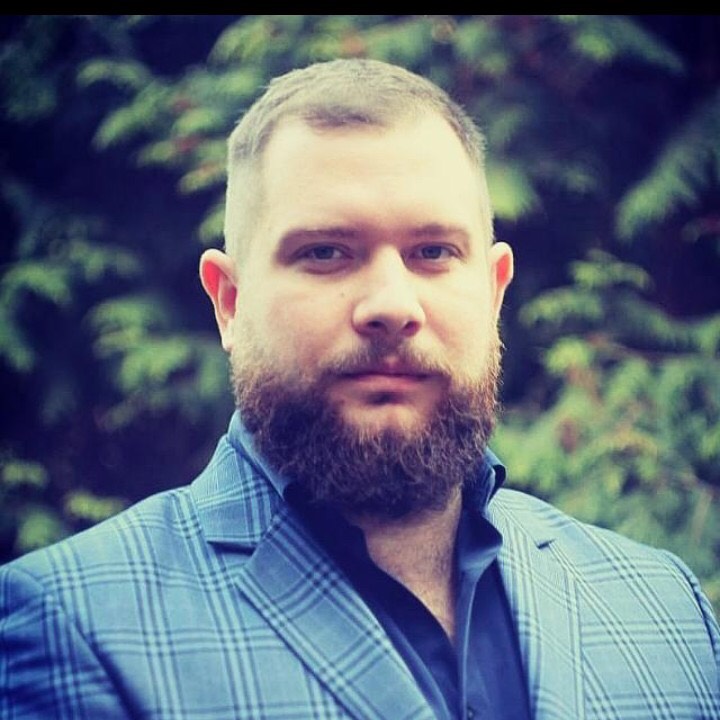 Александр Панов