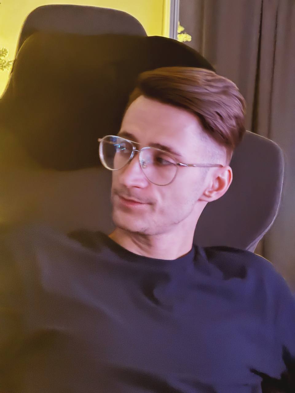 О важности качества и времени
В последние несколько месяцев я сталкиваюсь с интересной, но сложной ситуацией: запросы на проекты поступают регулярно, а времени на их выполнение, увы, не становится бол... | Сетка — социальная сеть от hh.ru