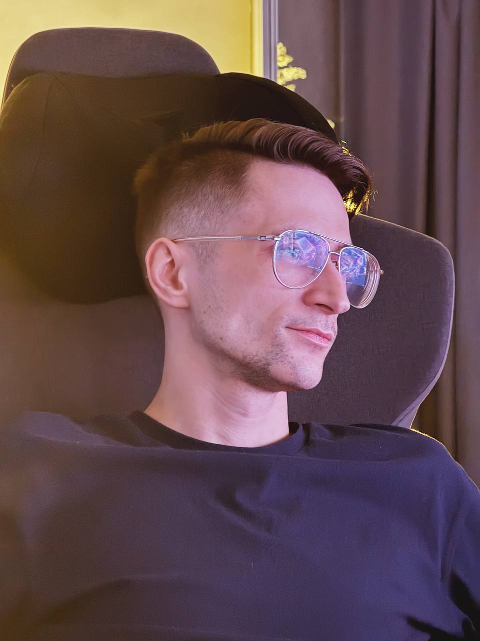 О важности качества и времени
В последние несколько месяцев я сталкиваюсь с интересной, но сложной ситуацией: запросы на проекты поступают регулярно, а времени на их выполнение, увы, не становится бол... | Сетка — социальная сеть от hh.ru