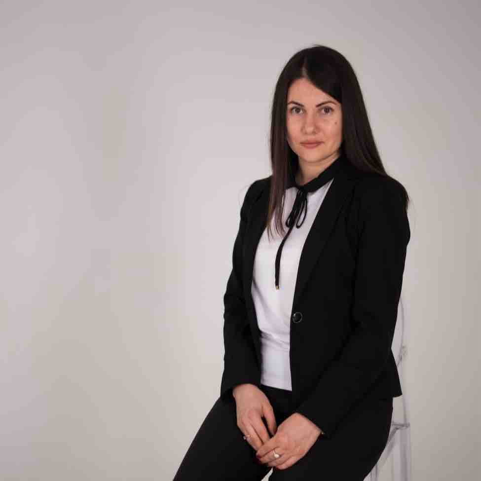 Симонова Регина
