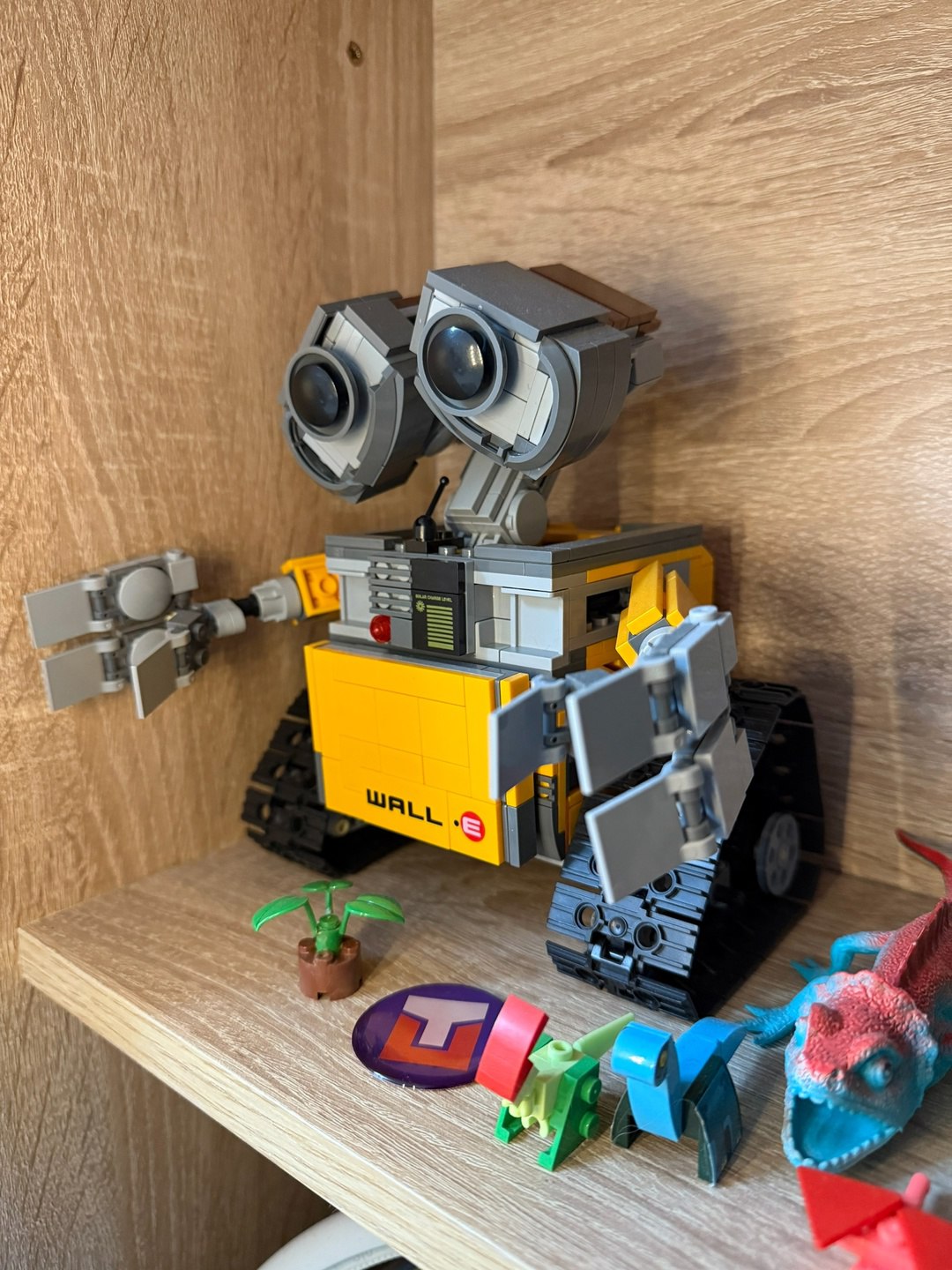 Собрали с сыном Валли из Lego. | Сетка — социальная сеть от hh.ru