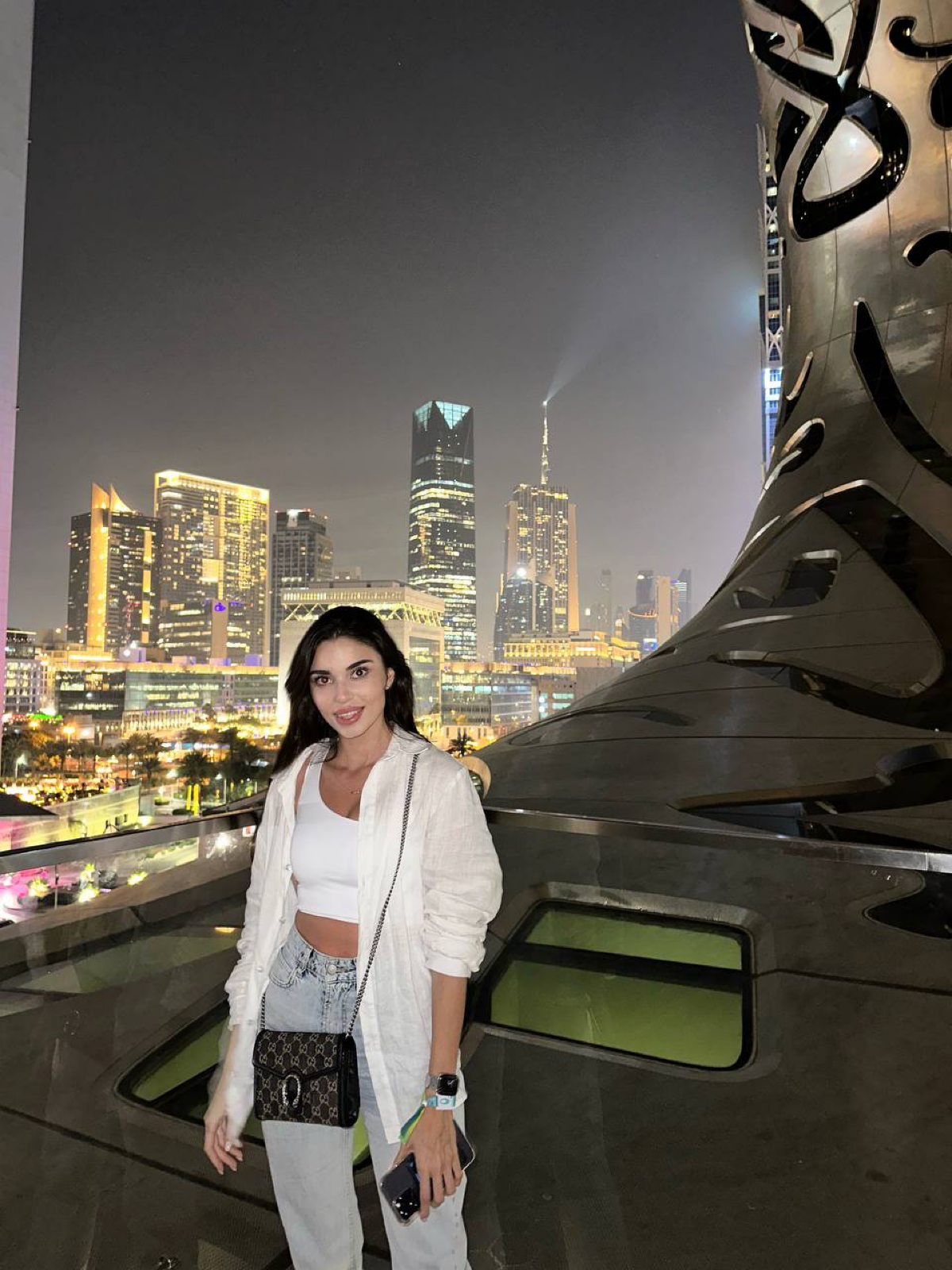 Почему стоит инвестировать в недвижимость Дубая в 2025 году?
2025 год представляет собой уникальную возможность для инвесторов в недвижимость в Дубае!
Город продолжает развиваться, и правительство вне... | Сетка — социальная сеть от hh.ru