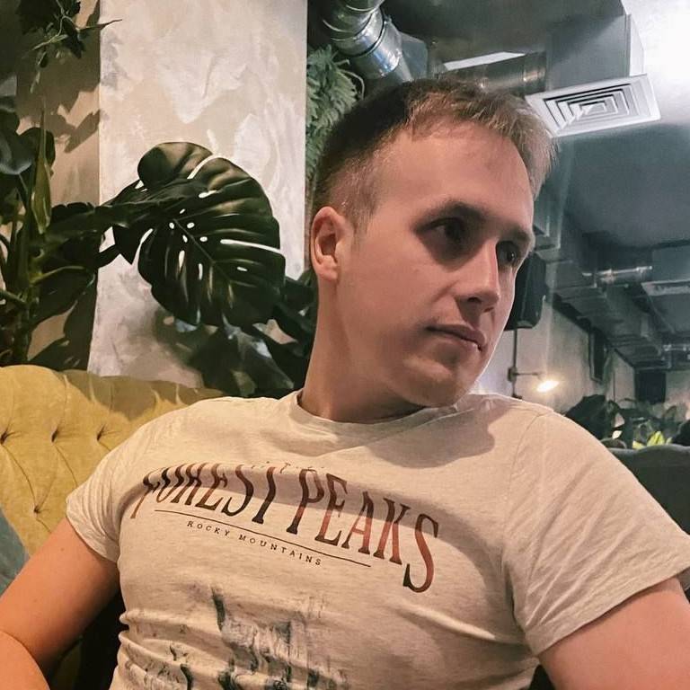 Иван Симдяшкин | Сетка — социальная сеть от hh.ru