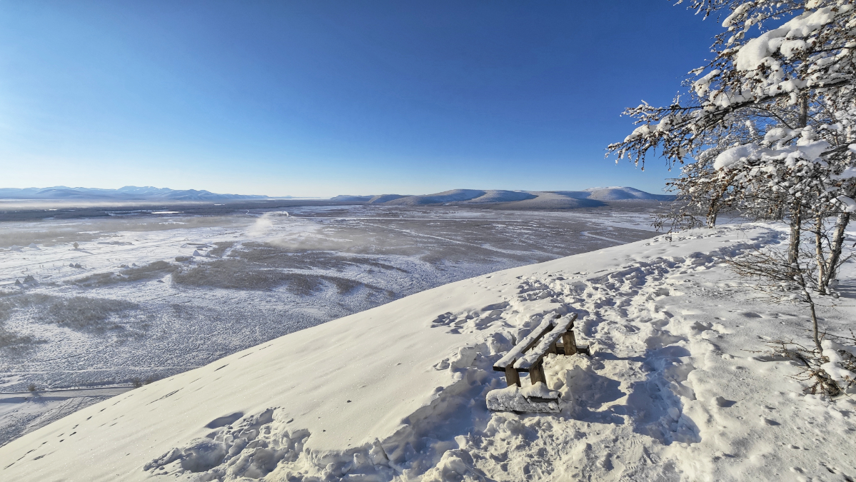 Холод обжигает, а сердце переполняется восторгом при виде бескрайних просторов зимней Якутии. | Сетка — социальная сеть от hh.ru