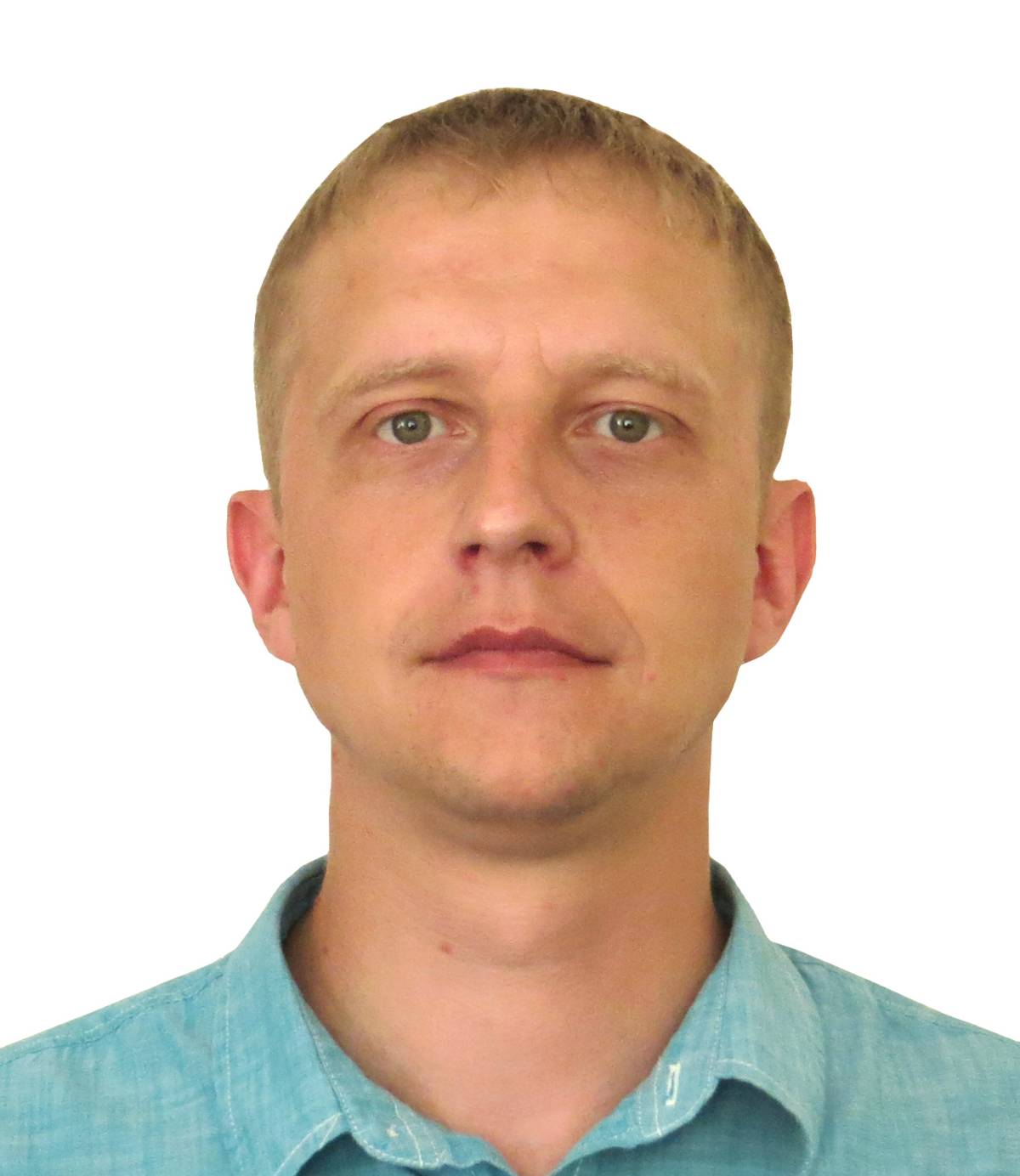 Максим Парамонов