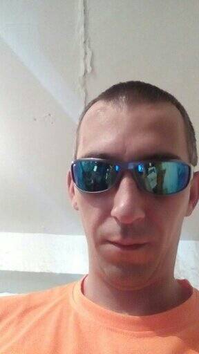 Александр Го