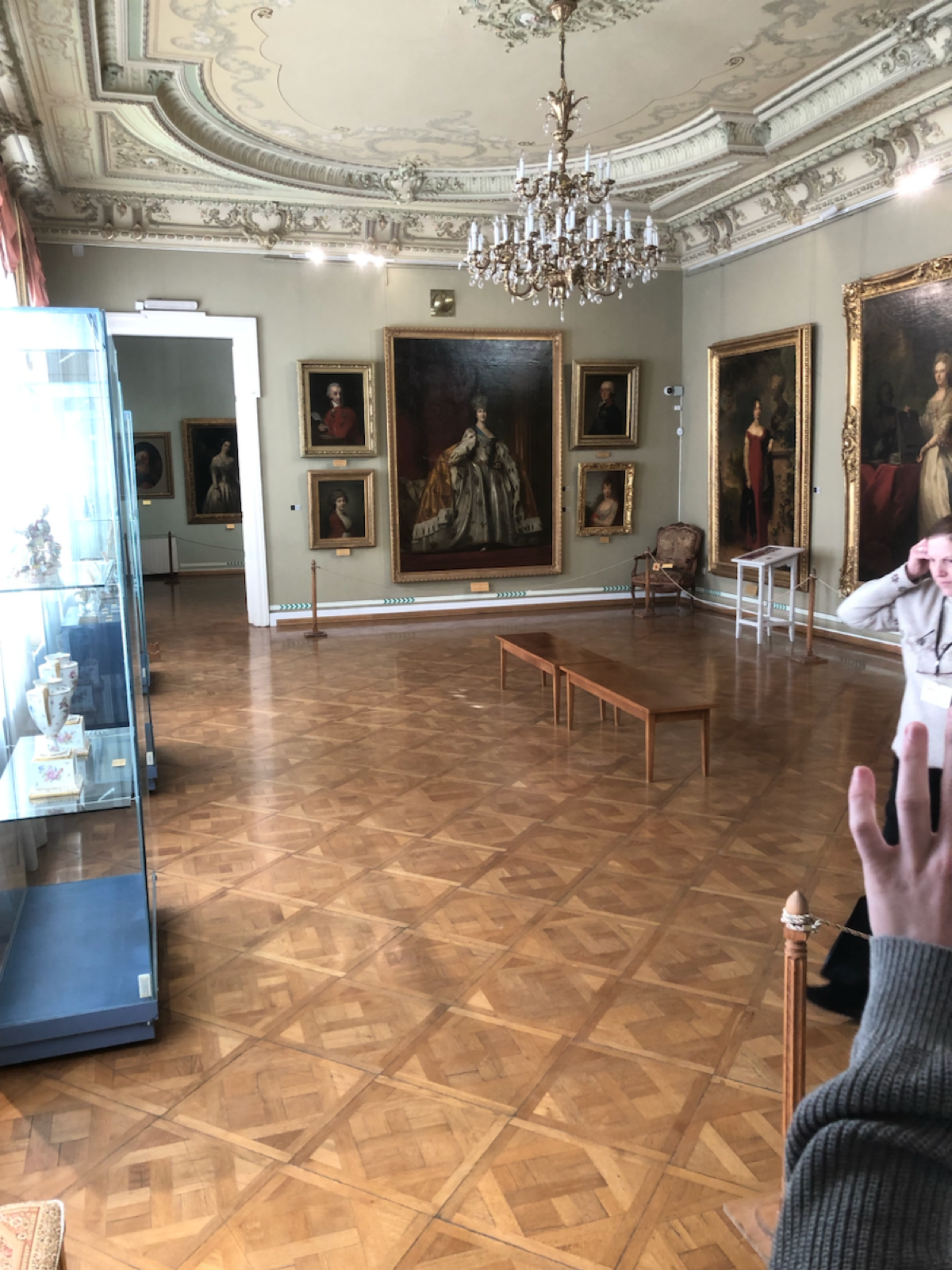 🌟 Наш переезд: новый старт для креатива! 🌟
Мы оставили город, где угасло вдохновение, и нашли в Краснодаре место нашей энергии! В этом 44-секундном влоге — история переезда, возвращения страсти к рабо... | Сетка — социальная сеть от hh.ru