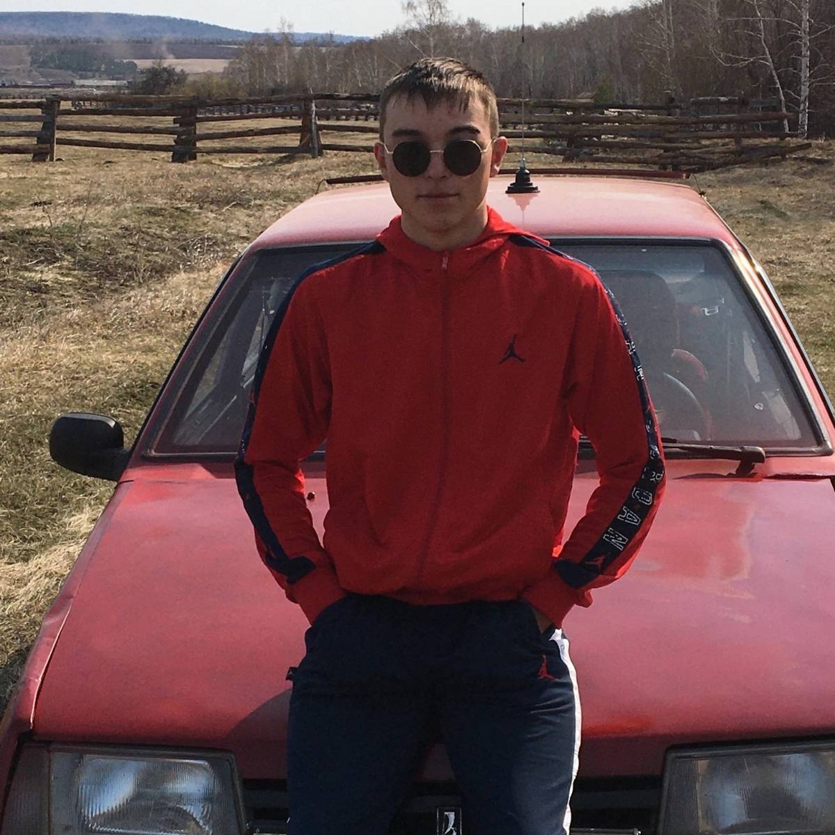 Сергей Кустов