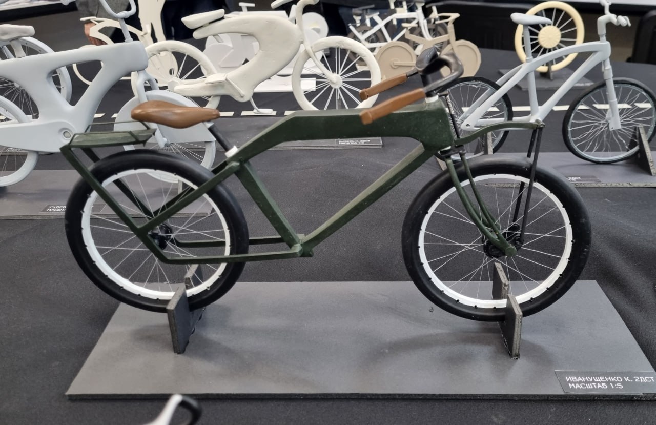 🚴‍♂️Готовь сани летом, а велосипед к зимнему ректорскому просмотру!🚴🏻‍♀️
Смотрим работы студентов второго курса кафедры дизайна средств транспорта | Сетка — социальная сеть от hh.ru