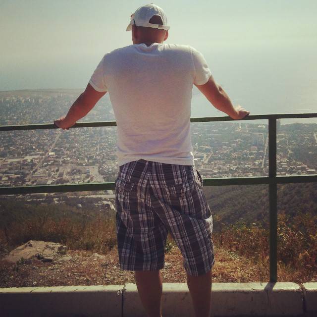 Andrey Kraev | Сетка — социальная сеть от hh.ru