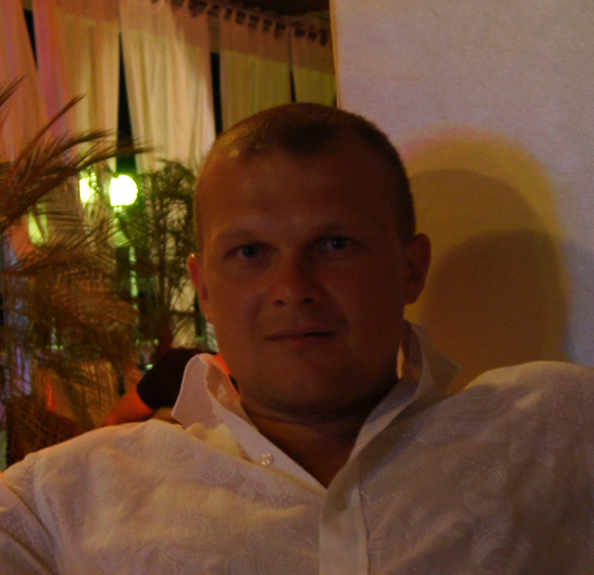 Евгений Иванов