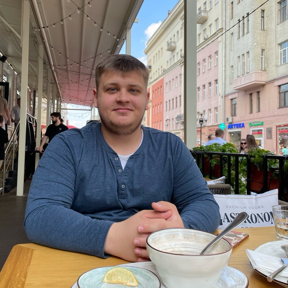 Михаил Адрианов | Сетка — социальная сеть от hh.ru