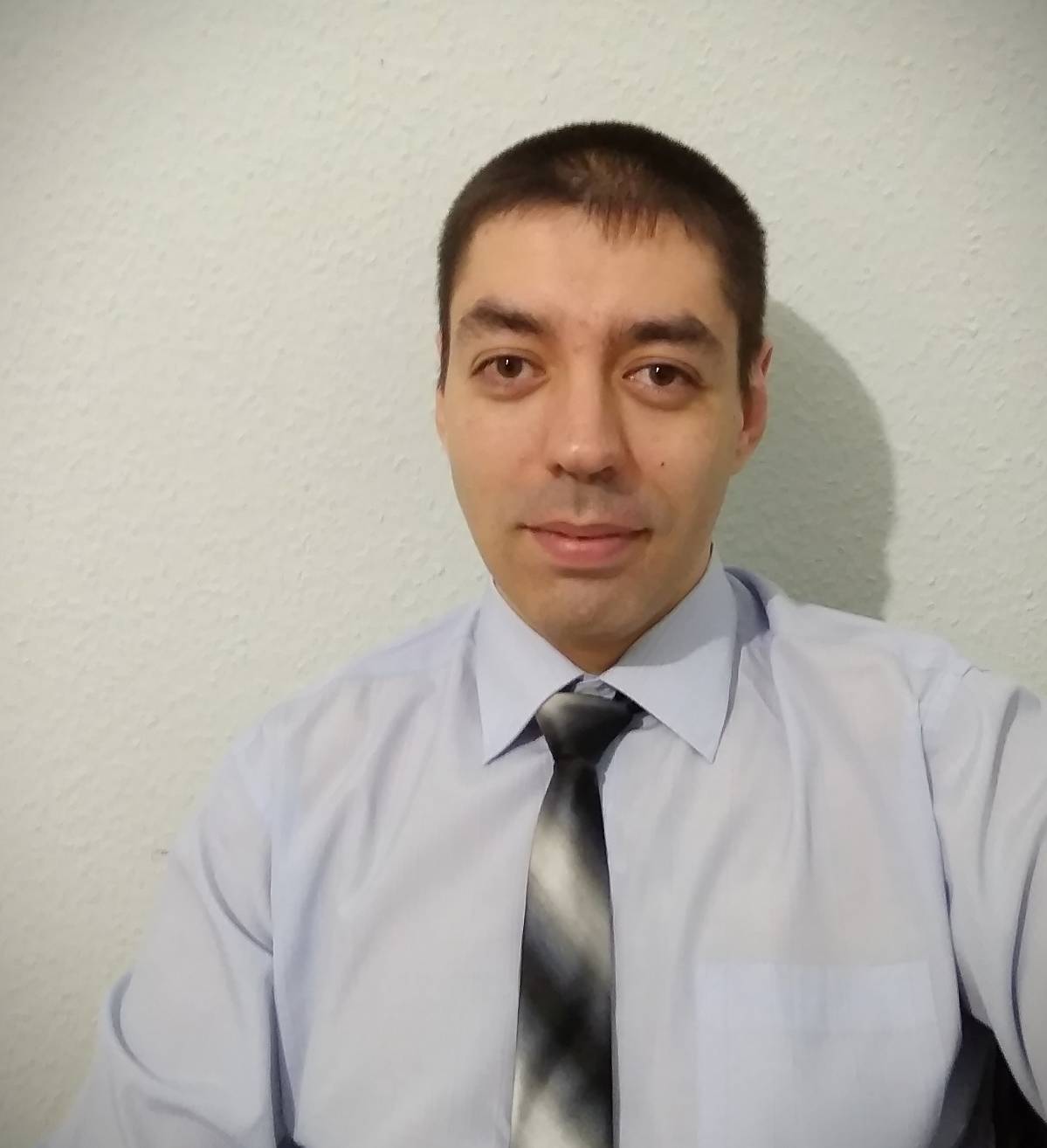 Александр Литвин