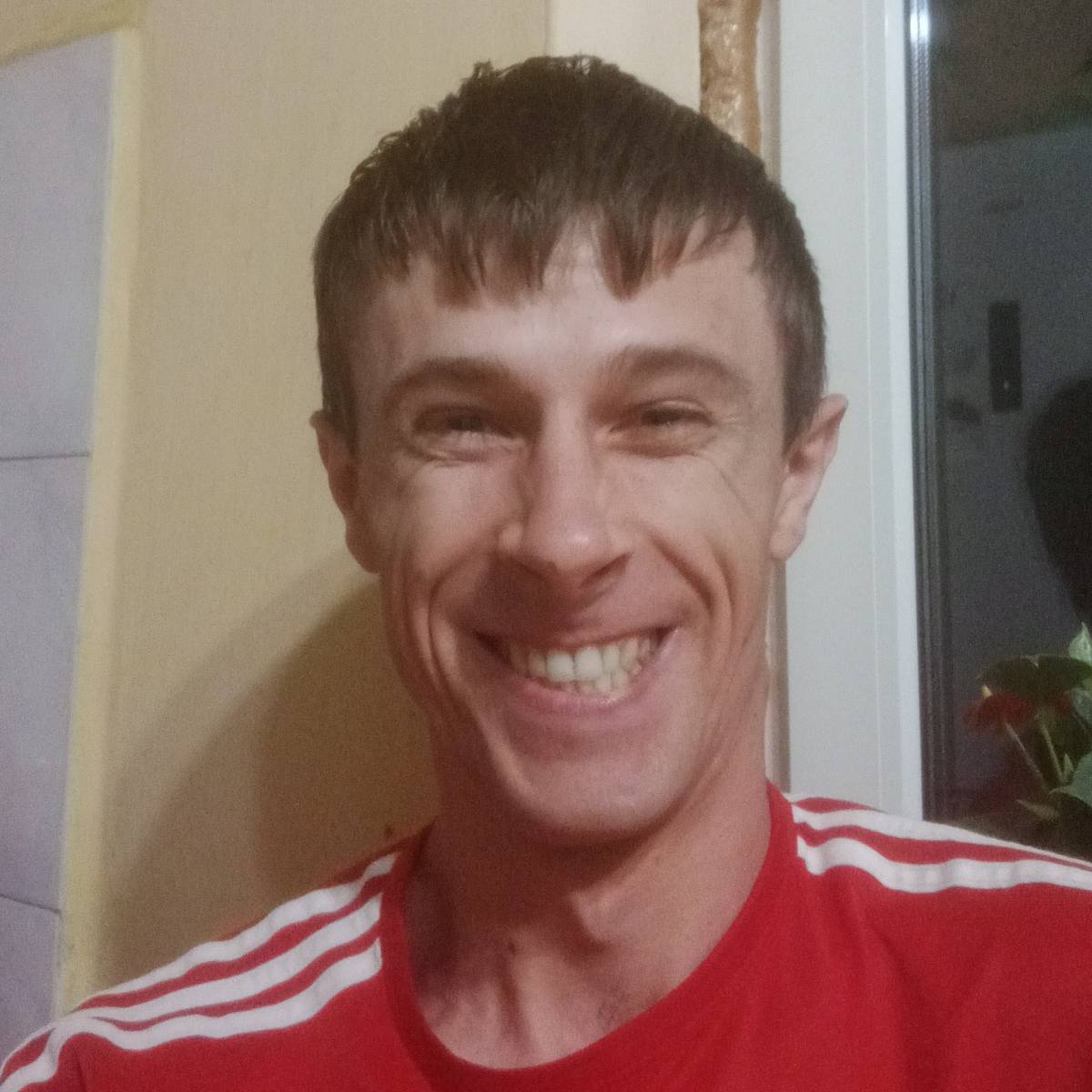 Дмитрий Попов