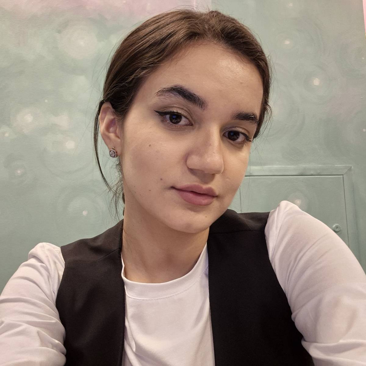 Алина Багдасарова