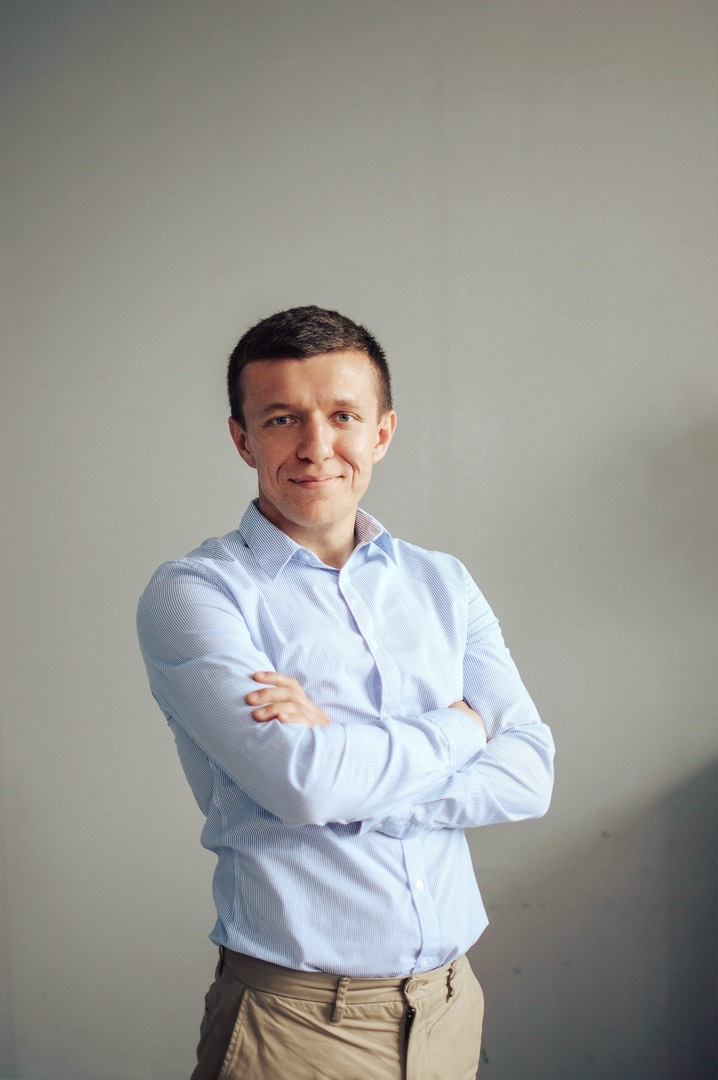 Александр Зуев