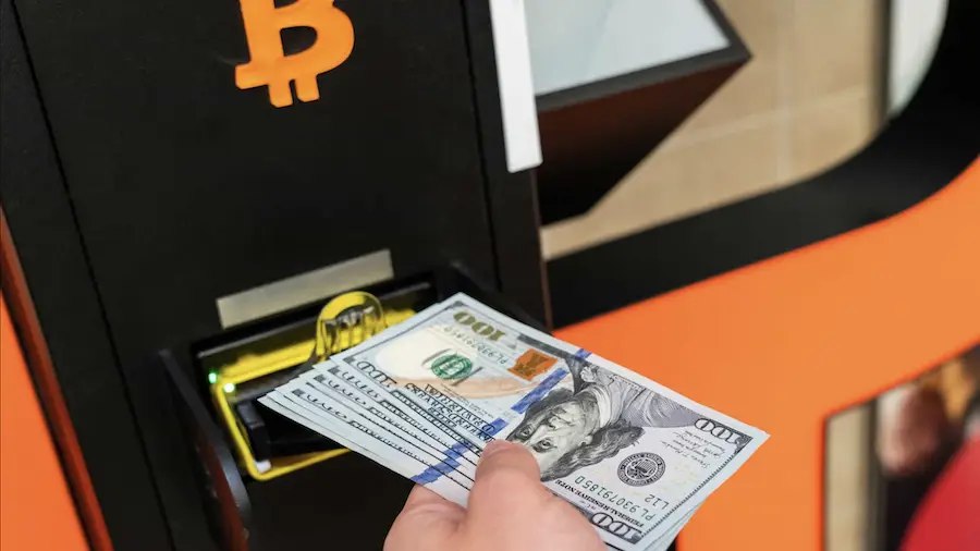Генпрокуратура Айовы подала в суд на операторов криптоматов Bitcoin Depot и CoinFlip | Сетка — социальная сеть от hh.ru