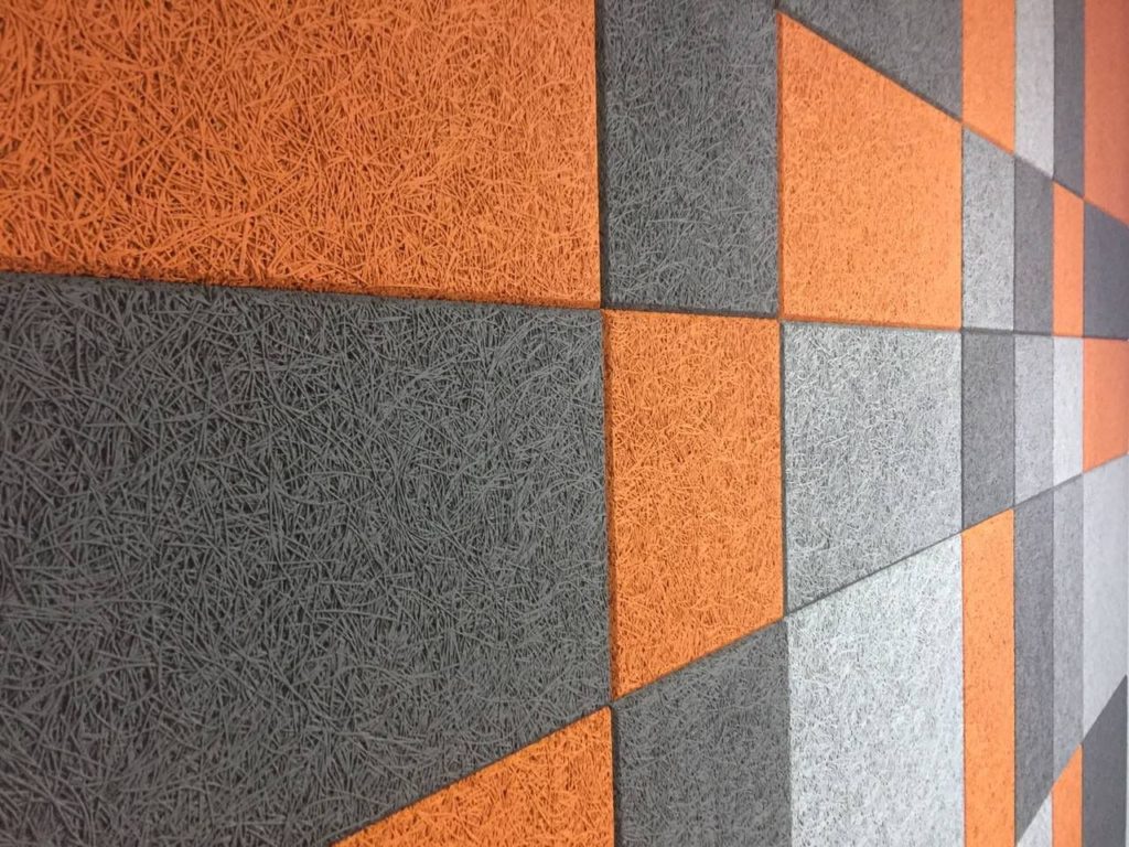 Не реклама 😀 просто материал действительно заслуживает внимания. Детальную информацию можно найти в интернете, а мы дадим лишь краткую справку. ✅Плита на 60% изготовлены из древесной шерсти | Сетка — социальная сеть от hh.ru