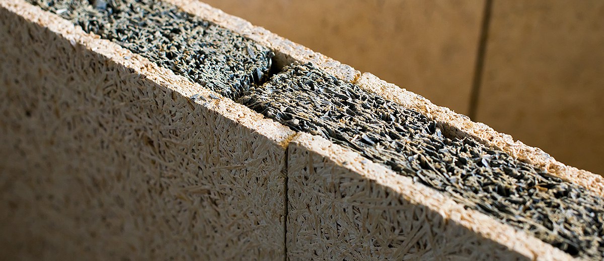 Не реклама 😀 просто материал действительно заслуживает внимания. Детальную информацию можно найти в интернете, а мы дадим лишь краткую справку. ✅Плита на 60% изготовлены из древесной шерсти | Сетка — социальная сеть от hh.ru