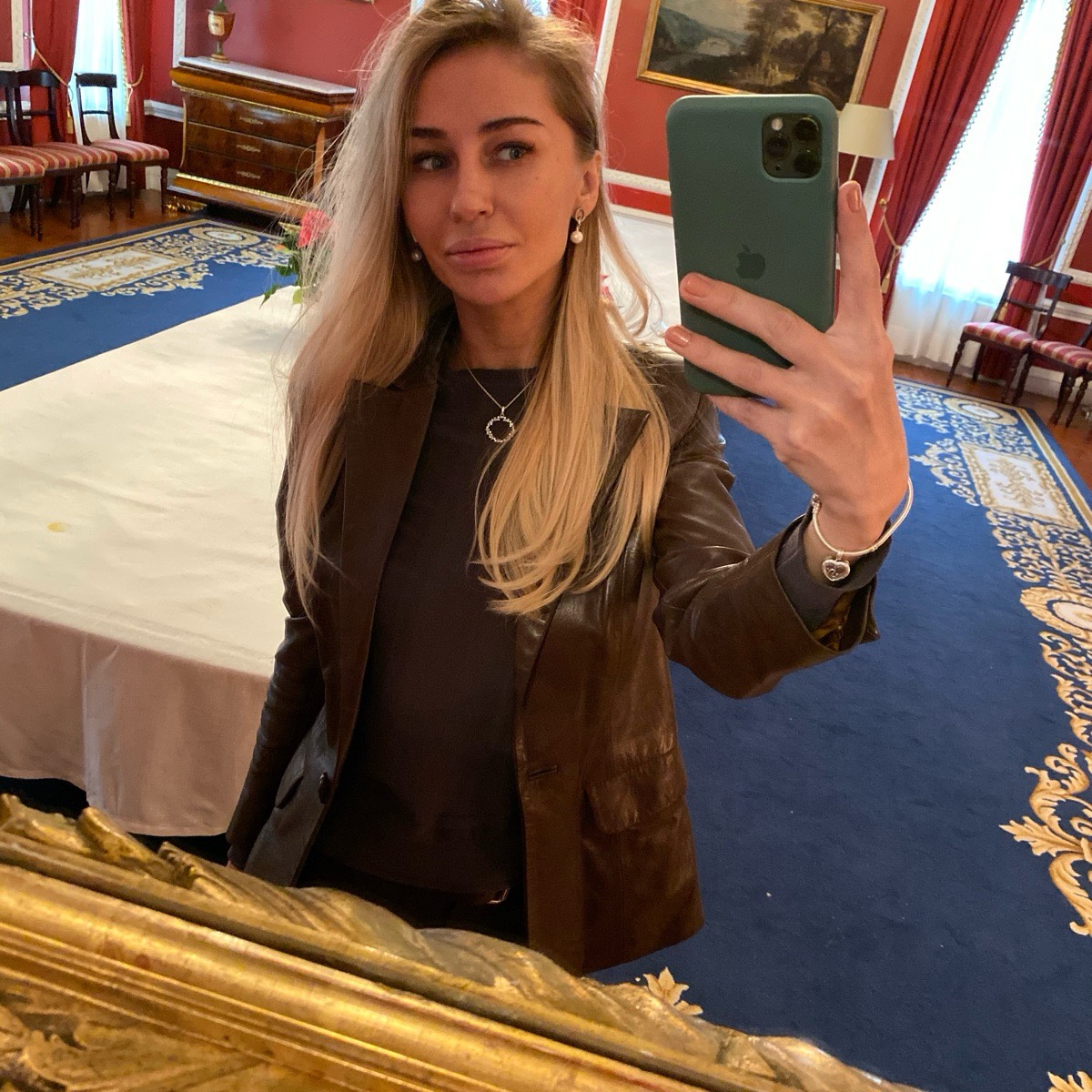 Аиша Бибякова | Сетка — социальная сеть от hh.ru