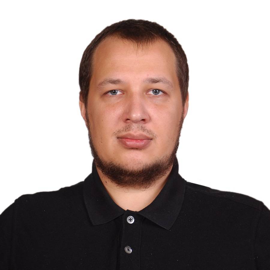 Александр Крикалов