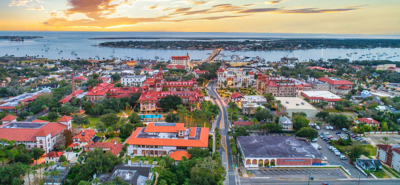 Most Underrated Spring Break Destinations in Florida
The state of Florida is the unquestioned leader when it comes to spring break in the United States | Сетка — социальная сеть от hh.ru