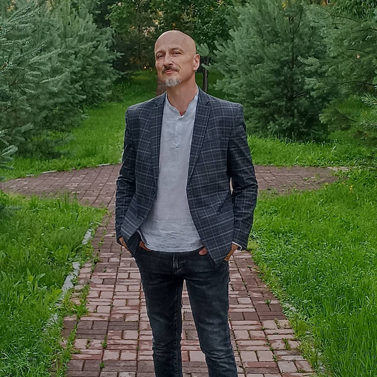 Дмитрий Богданов