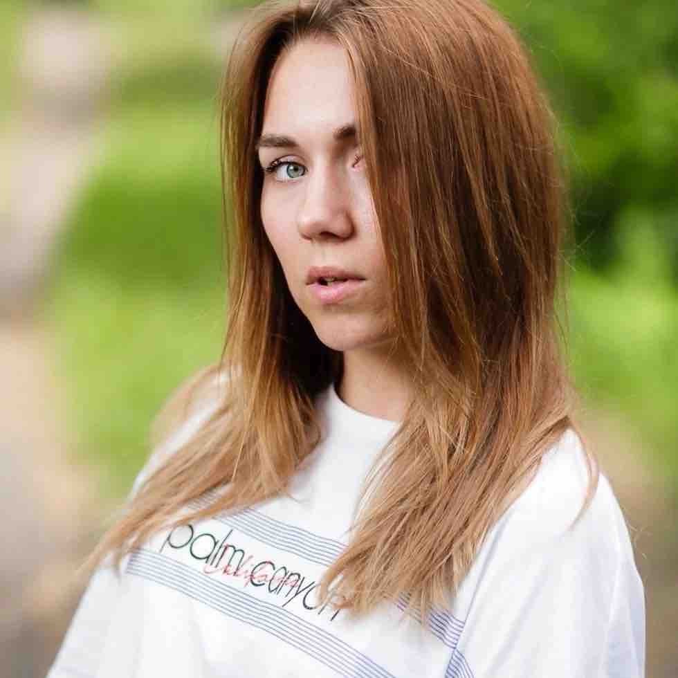 Алена Жукова
