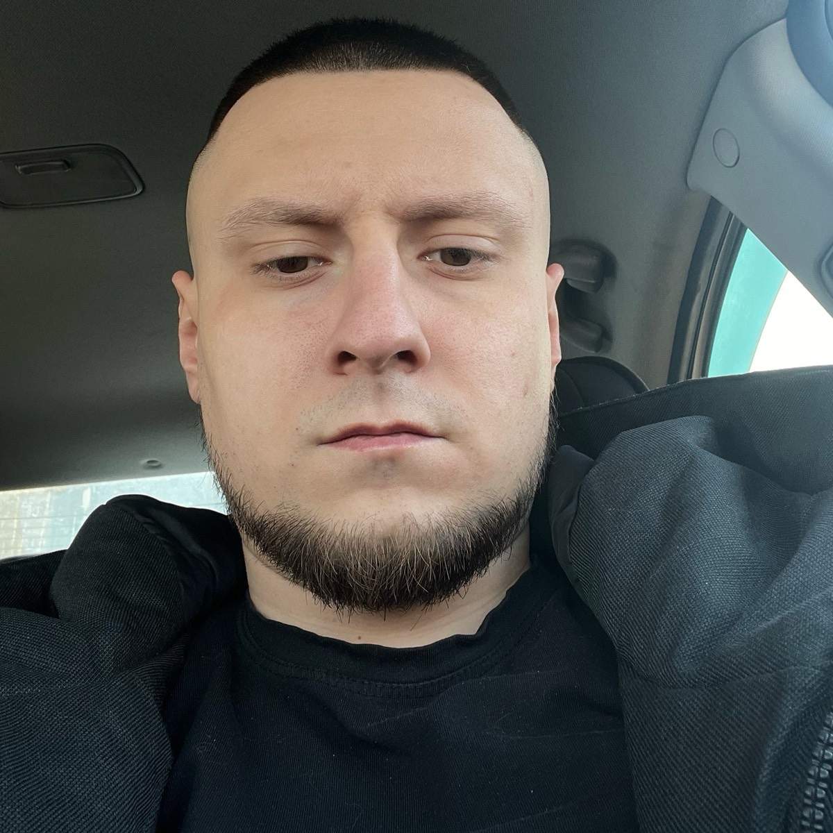 Влад Вихарев