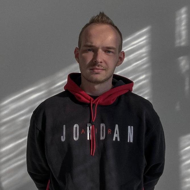 Владислав Михайлов | Сетка — социальная сеть от hh.ru