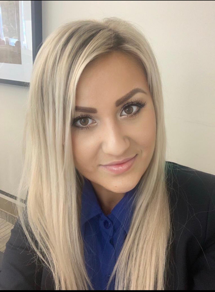 Яна Мезенцева | Сетка — социальная сеть от hh.ru