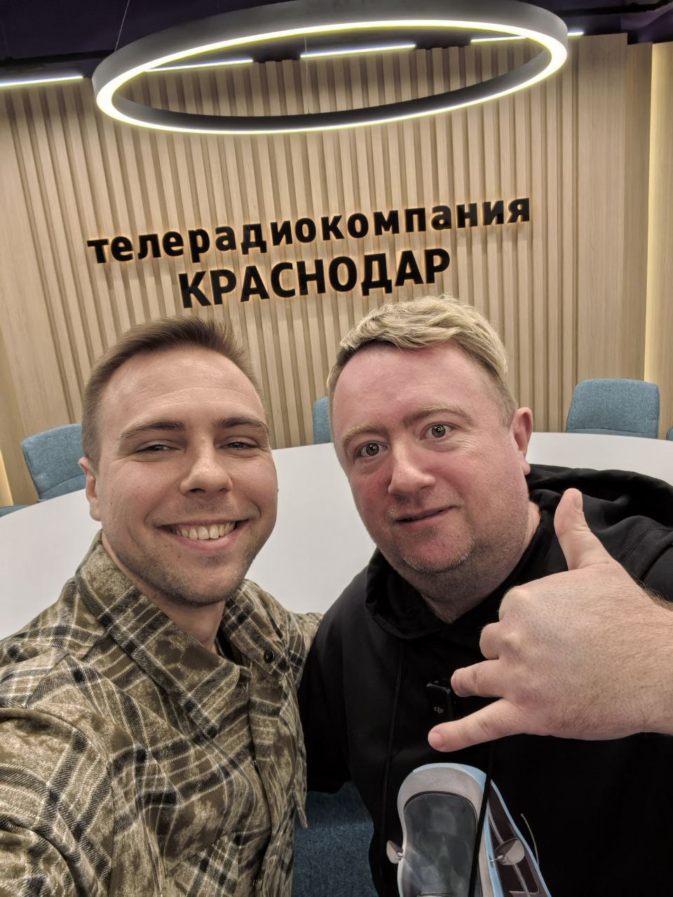 Сегодня давал интервью про свой путь в предпринимательстве, маркетинге и подкастинге для передачи «Размер имеет значение» от телеканала Краснодар | Сетка — социальная сеть от hh.ru