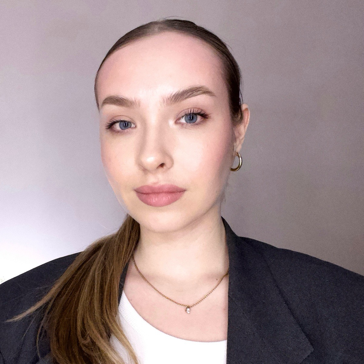 Диана Долматова